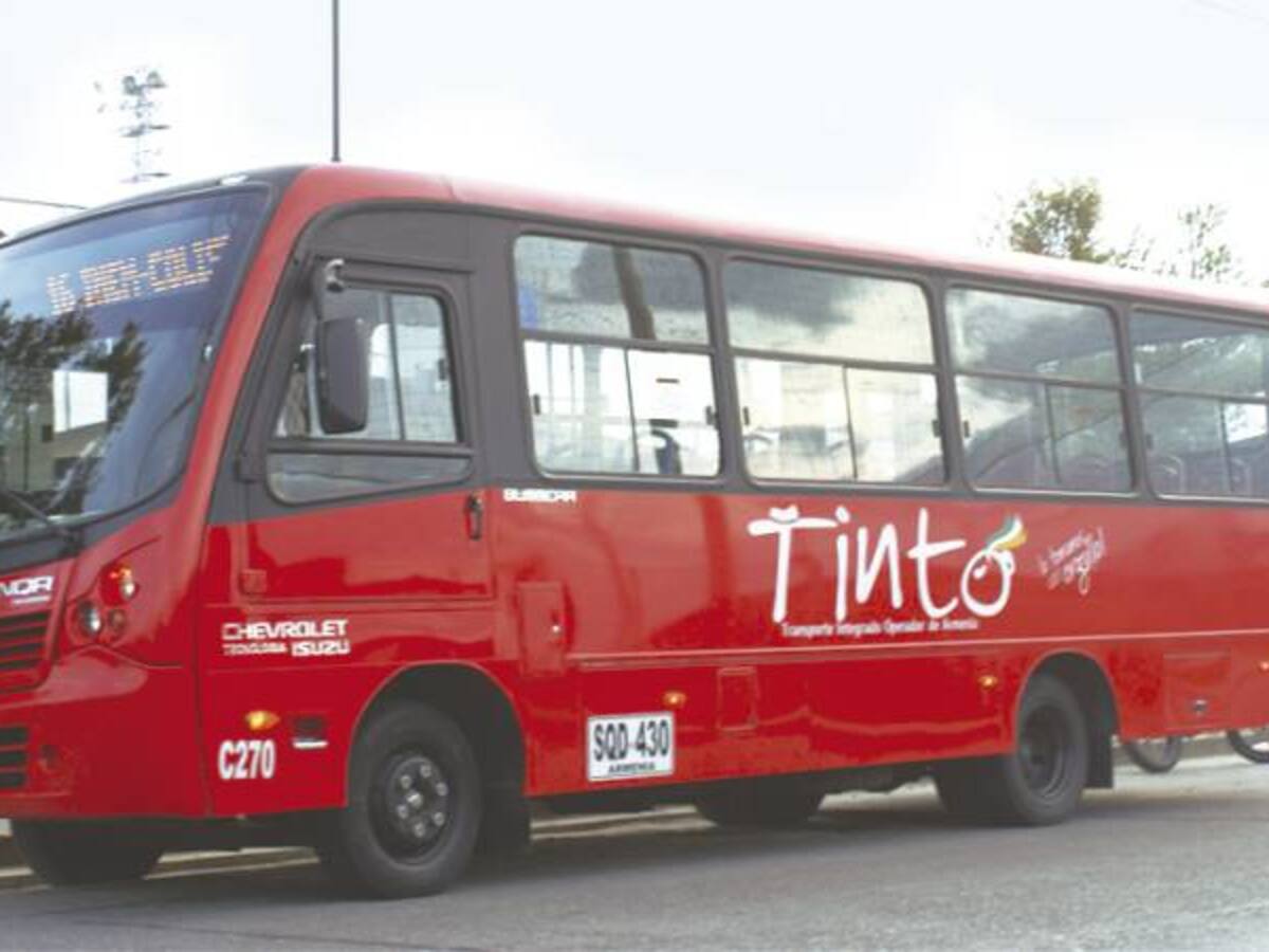 110 mil pasajeros se movilizan a diario en los buses en Armenia