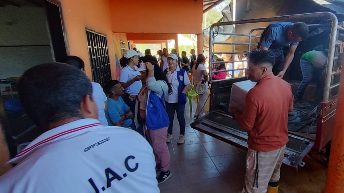 Unidad para las Víctimas impulsa misión humanitaria y dotación educativa en el Magdalena Medio