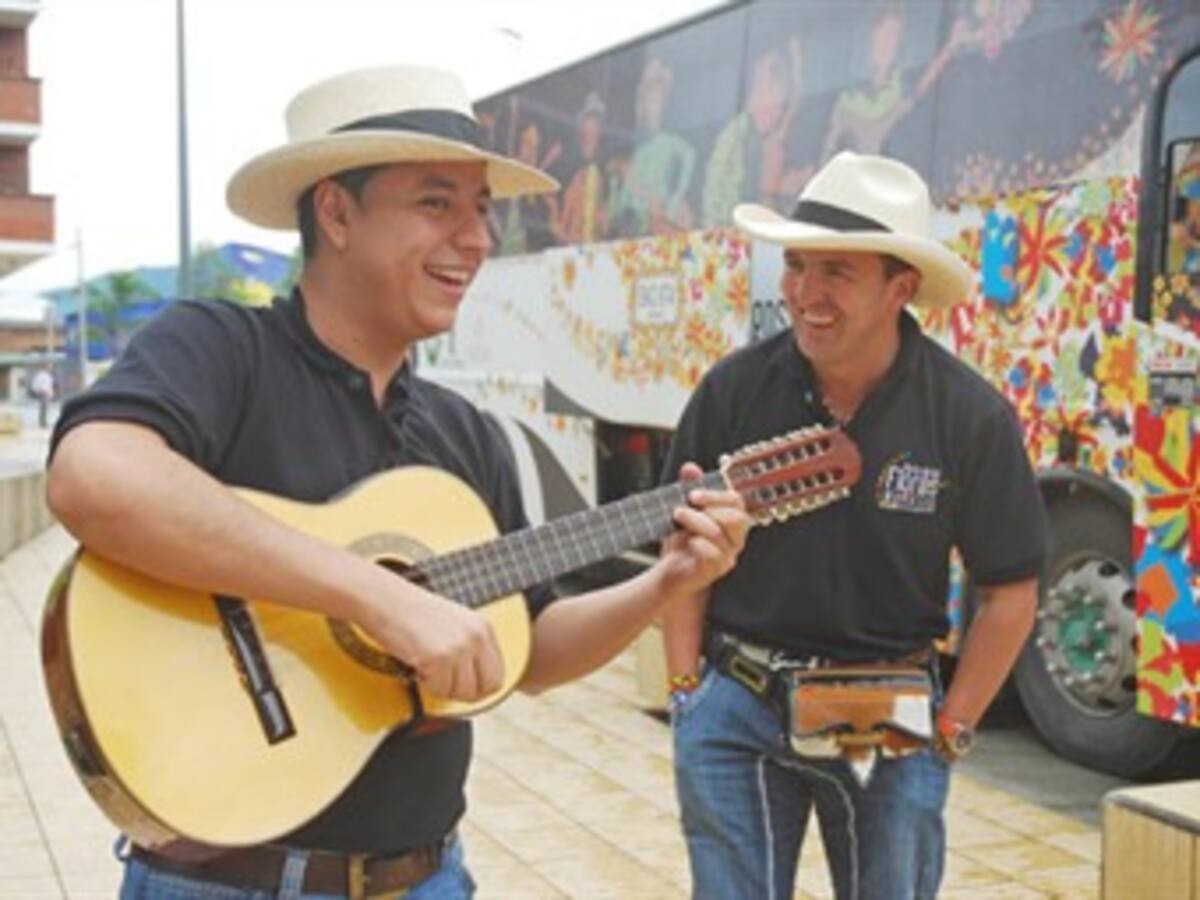Medellín vive hoy final del Festival de la Trova en la Feria de las Flores