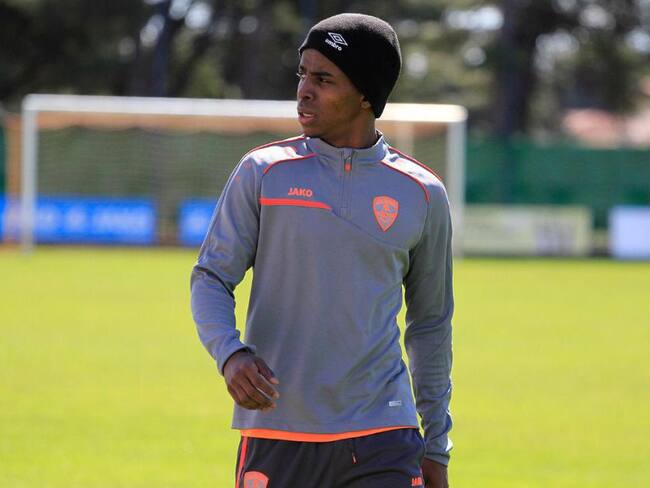 Carlos Torres, extremo tumaqueño de 18 años.