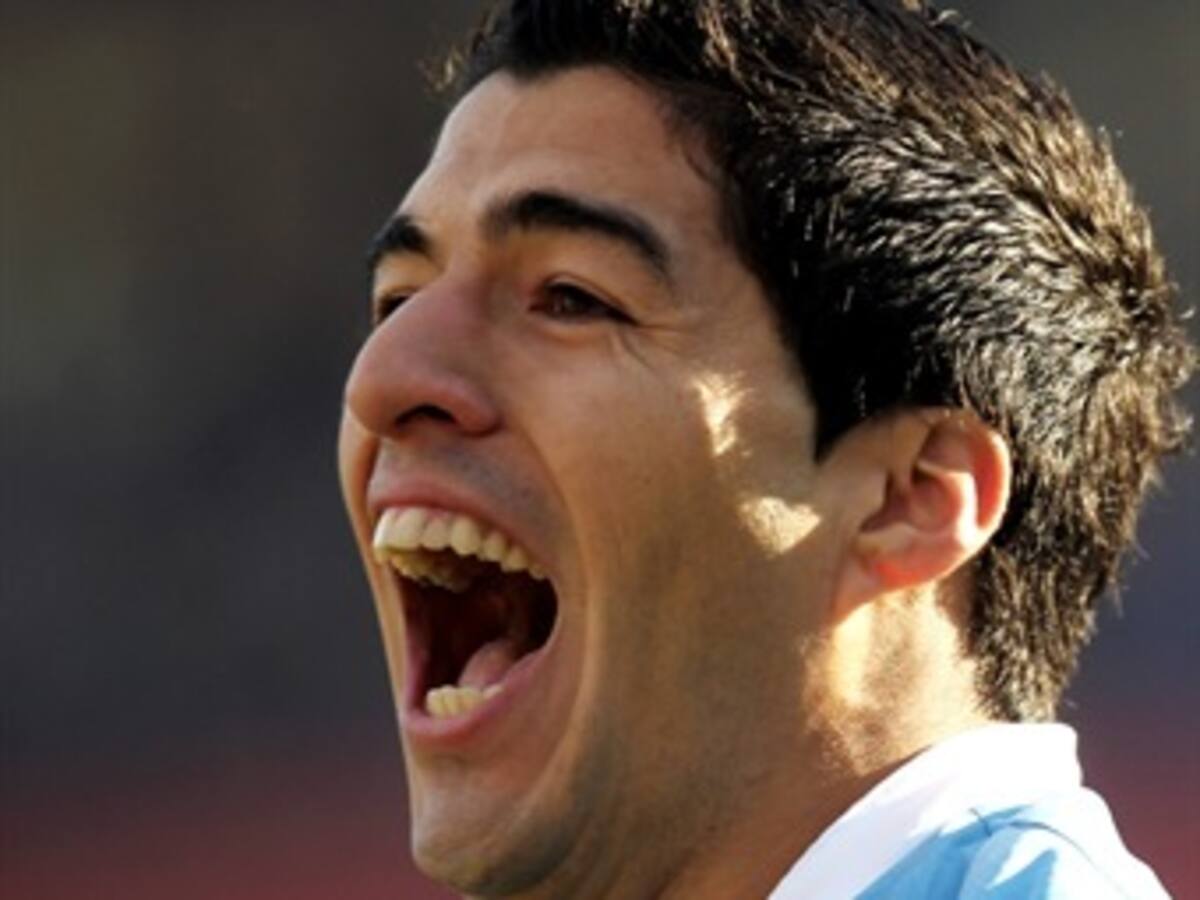 Luis Suárez fue elegido mejor jugador de la Copa América