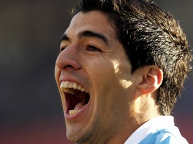 Luis Suárez fue elegido mejor jugador de la Copa América