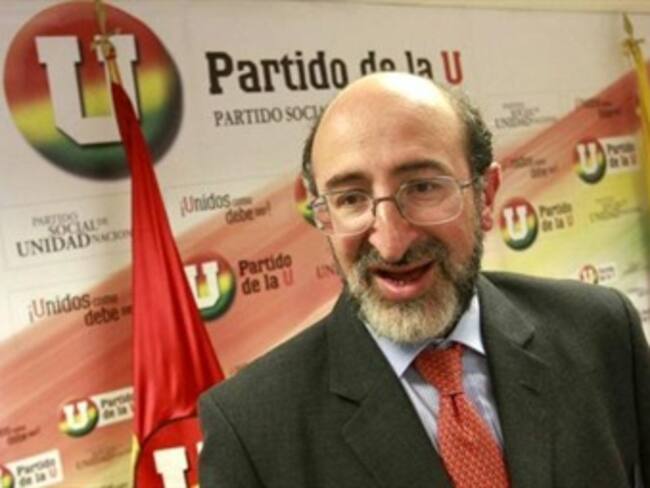 Con sorpresa, partidos reciben llegada de Cárdenas al Ministerio de Hacienda