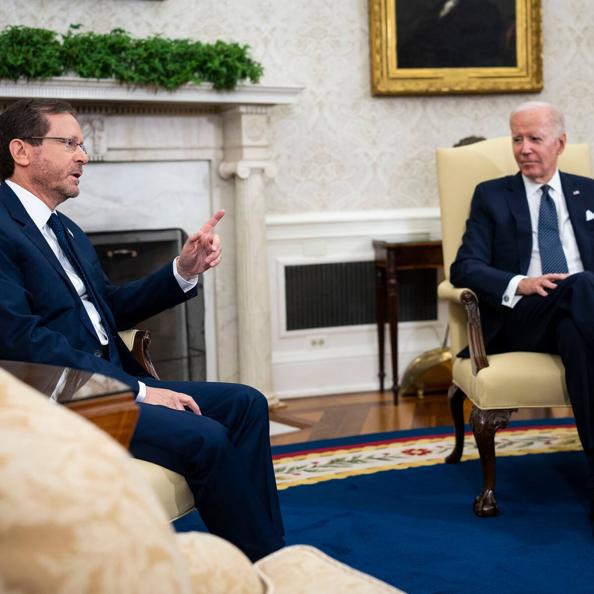 Irán entregó armas a Rusia en guerra de Ucrania: Presidente Israelí a Biden