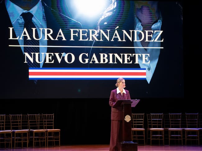 La nueva presidenta de Costa Rica, Laura Fernández, durante la presentación de su gabinete de gobierno.
(Foto: Manuel Arnoldo Robert Batalla/Getty Images)