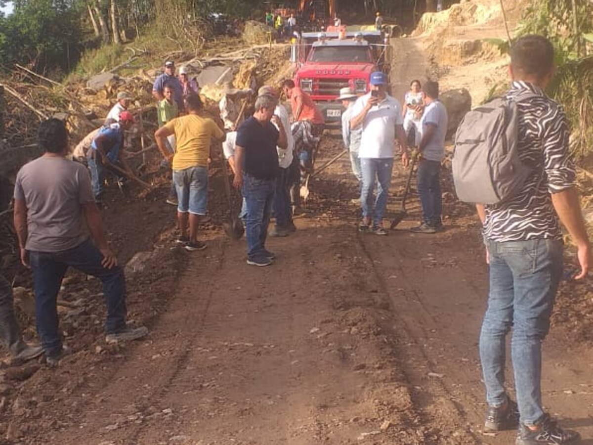 Cerrada amaneció la vía Bucaramanga- Barrancabermeja