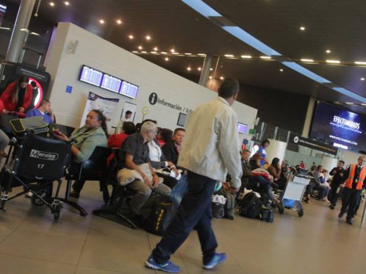 Aerocivil dice estar preparada ante amenaza de protestas en aeropuertos