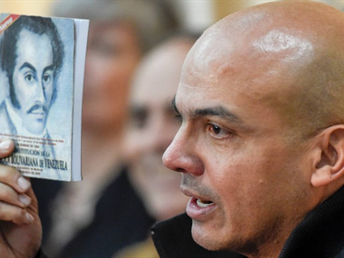 Exgeneral venezolano Clíver Alcalá condenado por narcotráfico y lazos con FARC