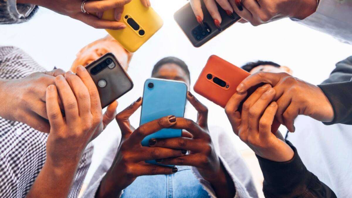 ¿Podría estar un día sin su celular? El 40% de los colombianos no, según estudio