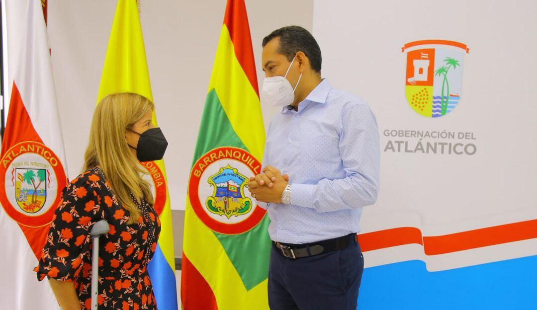 Gobernadora Elsa Noguera con el Director Danilo Hernández