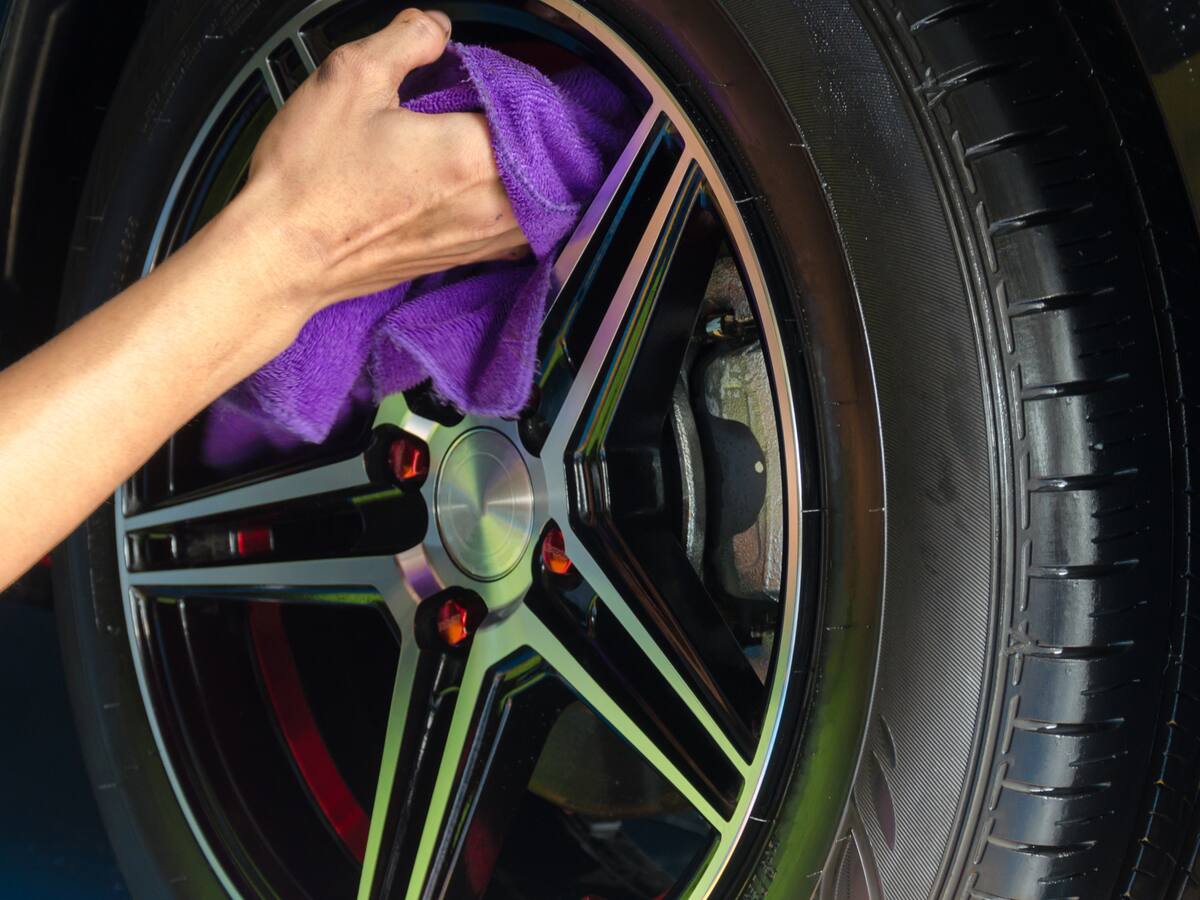Mito o verdad: ¿el vinagre sirve para limpiar las llantas del vehículo?