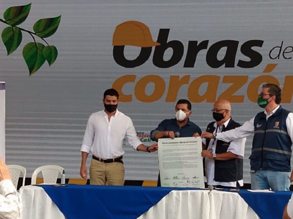 Obras de Corazón para mejorar el alcantarillado y las calles de los barrios