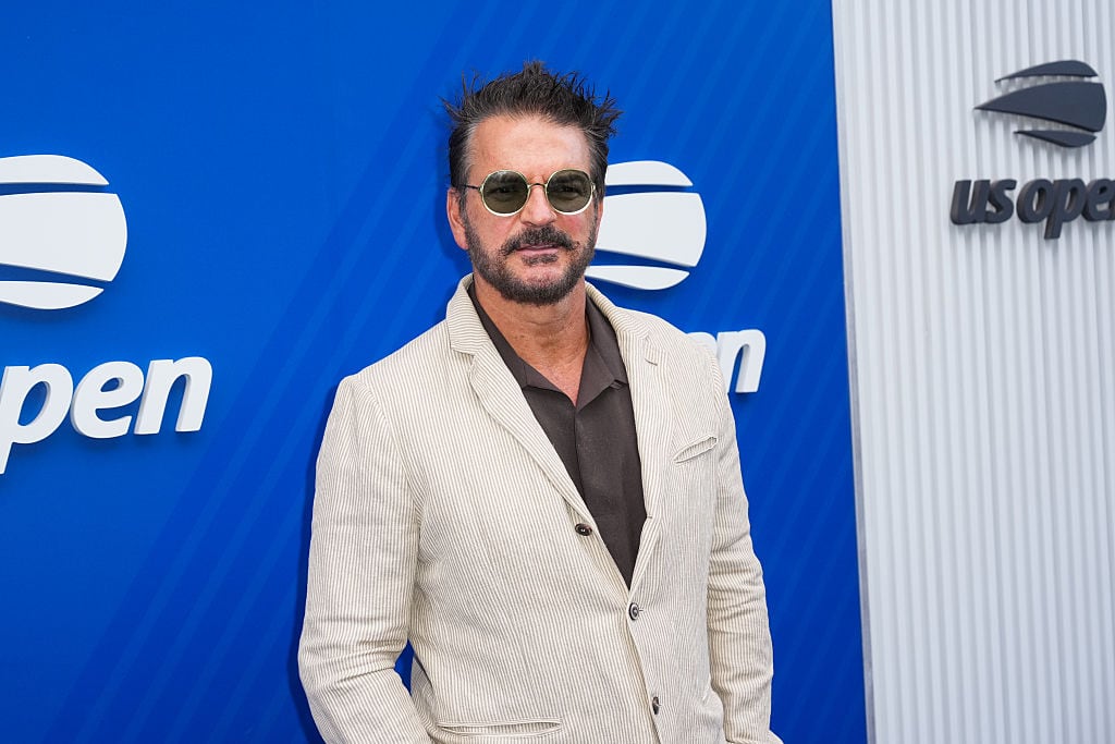 NEW YORK, NEW YORK - SEPTEMBER 04: Ricardo Arjona attends the US Open Tennis Championship at the USTA Billie Jean King National Tennis Center on September 04, 2025 in New York City. (Photo by John Nacion/Getty Images)