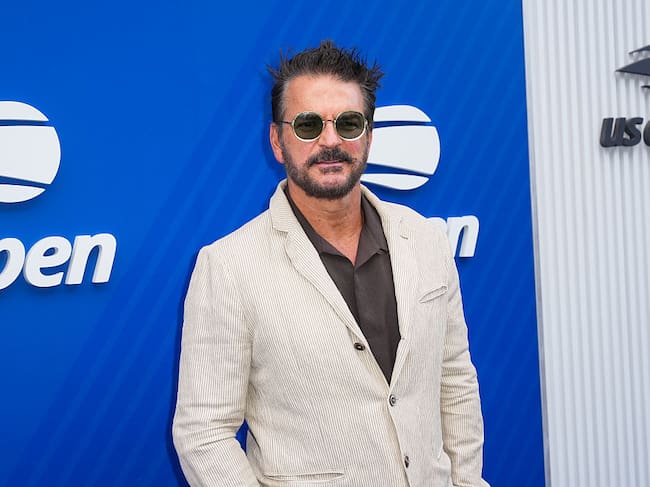 NEW YORK, NEW YORK - SEPTEMBER 04: Ricardo Arjona attends the US Open Tennis Championship at the USTA Billie Jean King National Tennis Center on September 04, 2025 in New York City. (Photo by John Nacion/Getty Images)