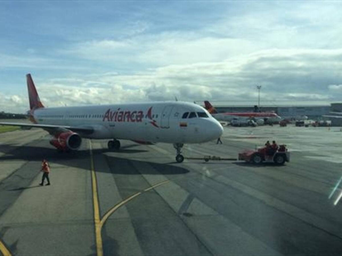 Avianca aclara que cumple con ley de formalización laboral