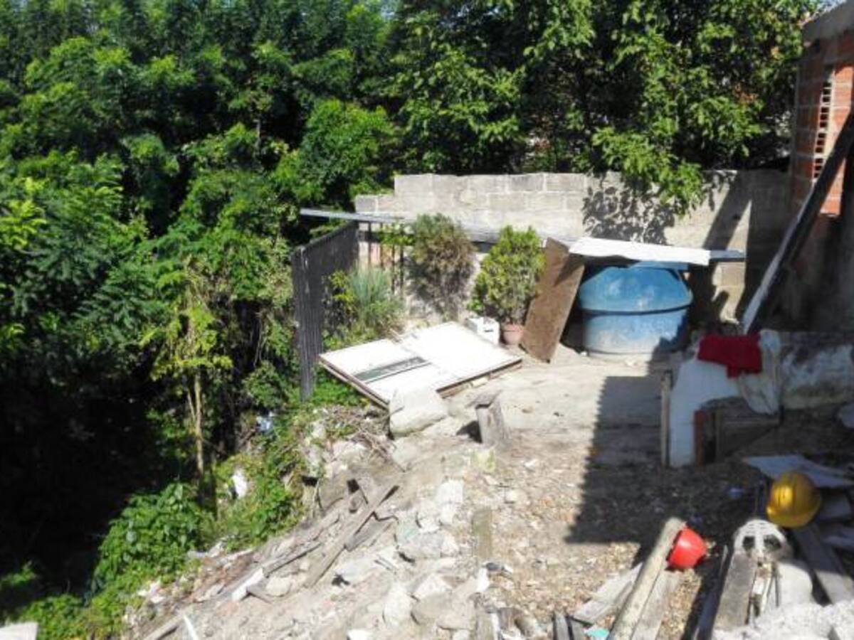 En peligro se encuentra un grupo de familias en el norte de Cartagena por deslizamientos