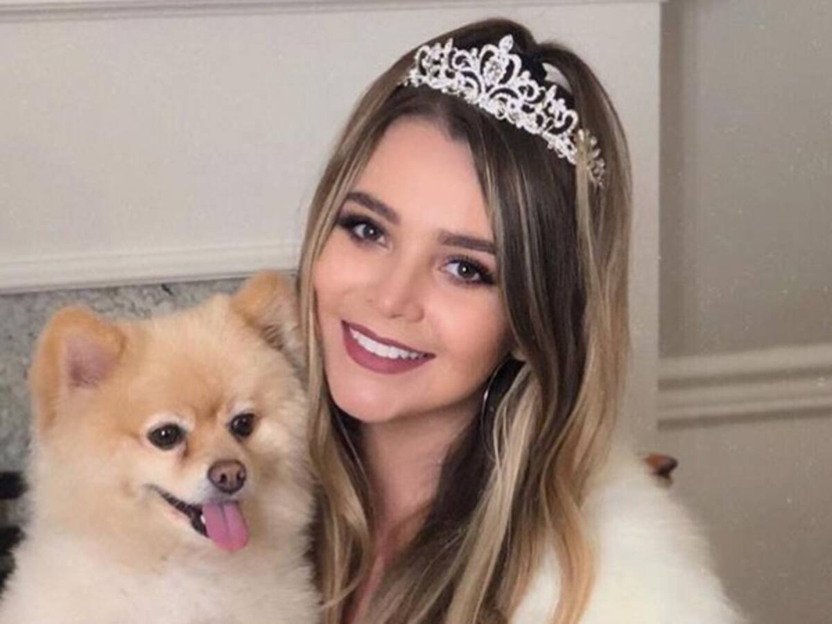 Hija de general colombiano sorprende como YouTuber