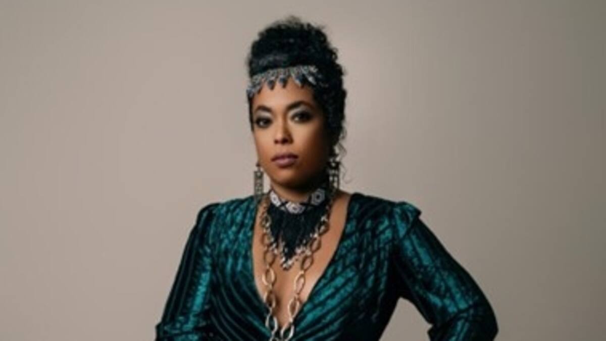 Mireya Ramos presenta ‘Guerrera’ su tercer álbum en solitario