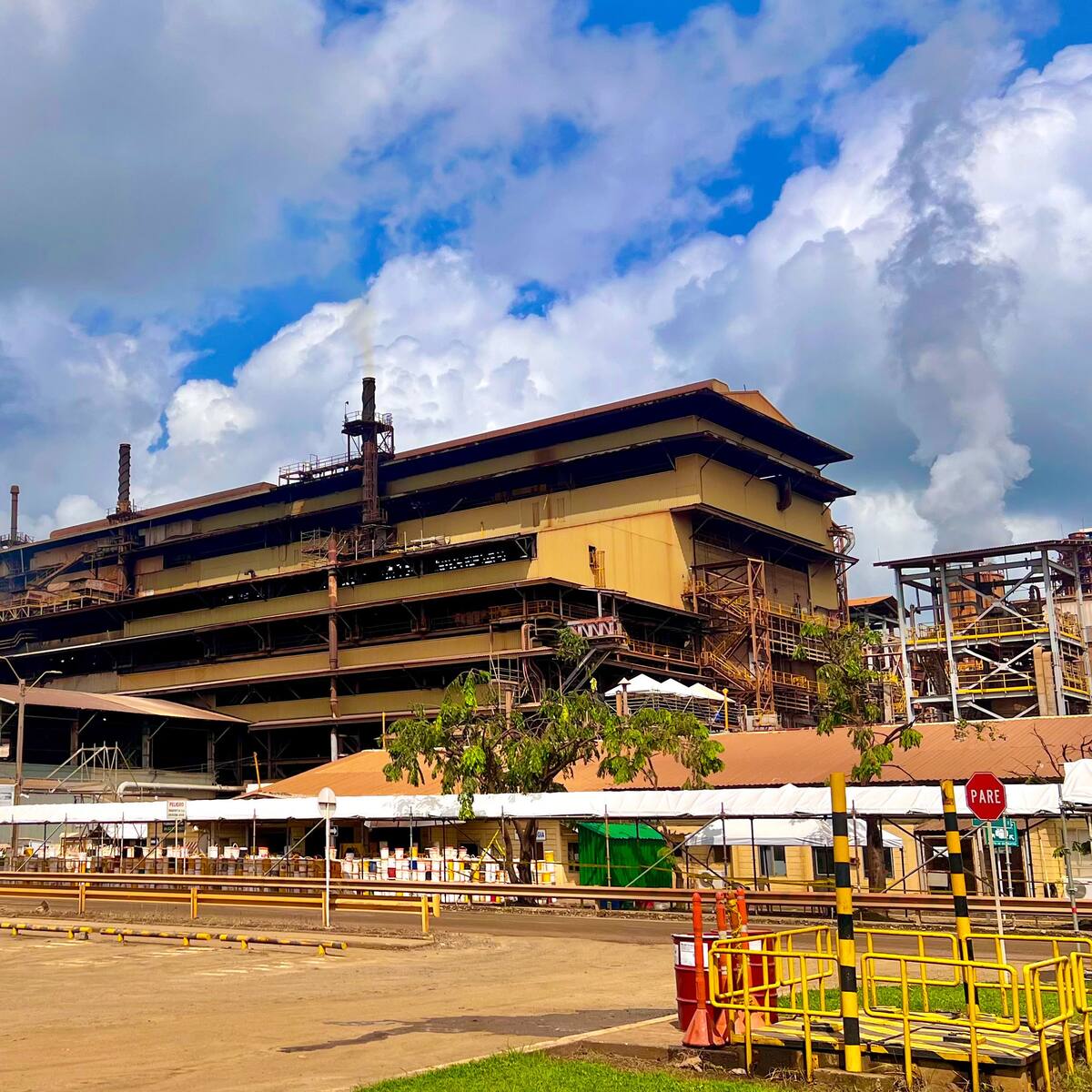 Cerro Matoso advierte que reduce operación en un 25% por restricción de gas natural
