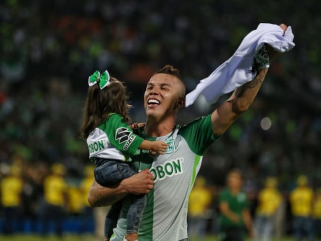 Mateus Uribe oficialmente es nuevo jugador del América de México