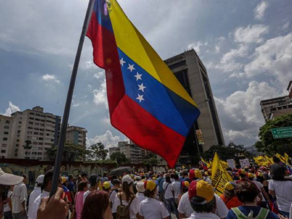Oposición alerta por presencia de autoridades venezolanas en Colombia