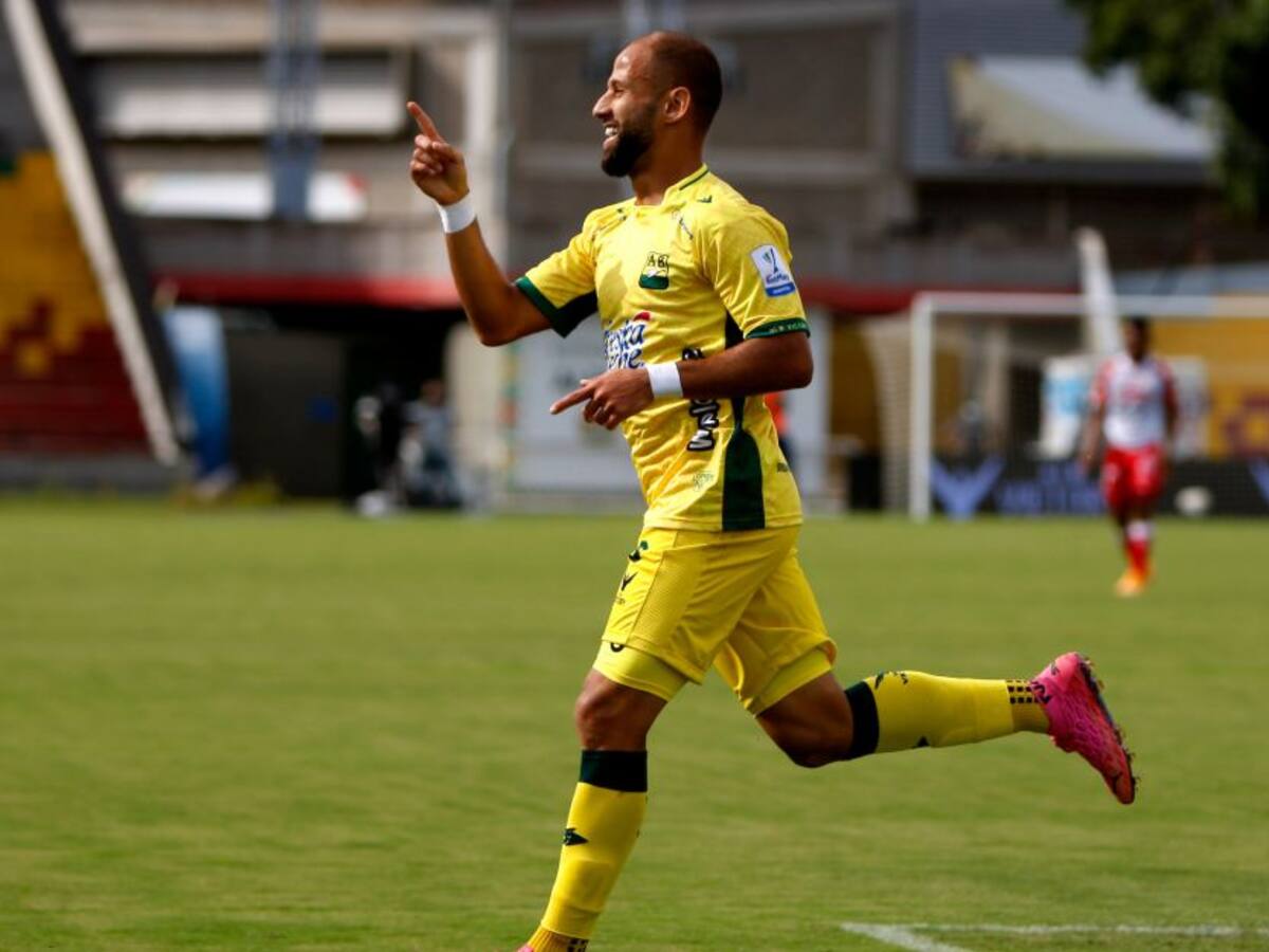 Brayan Fernández: "El profe nos manda videos larguísimos de análisis"