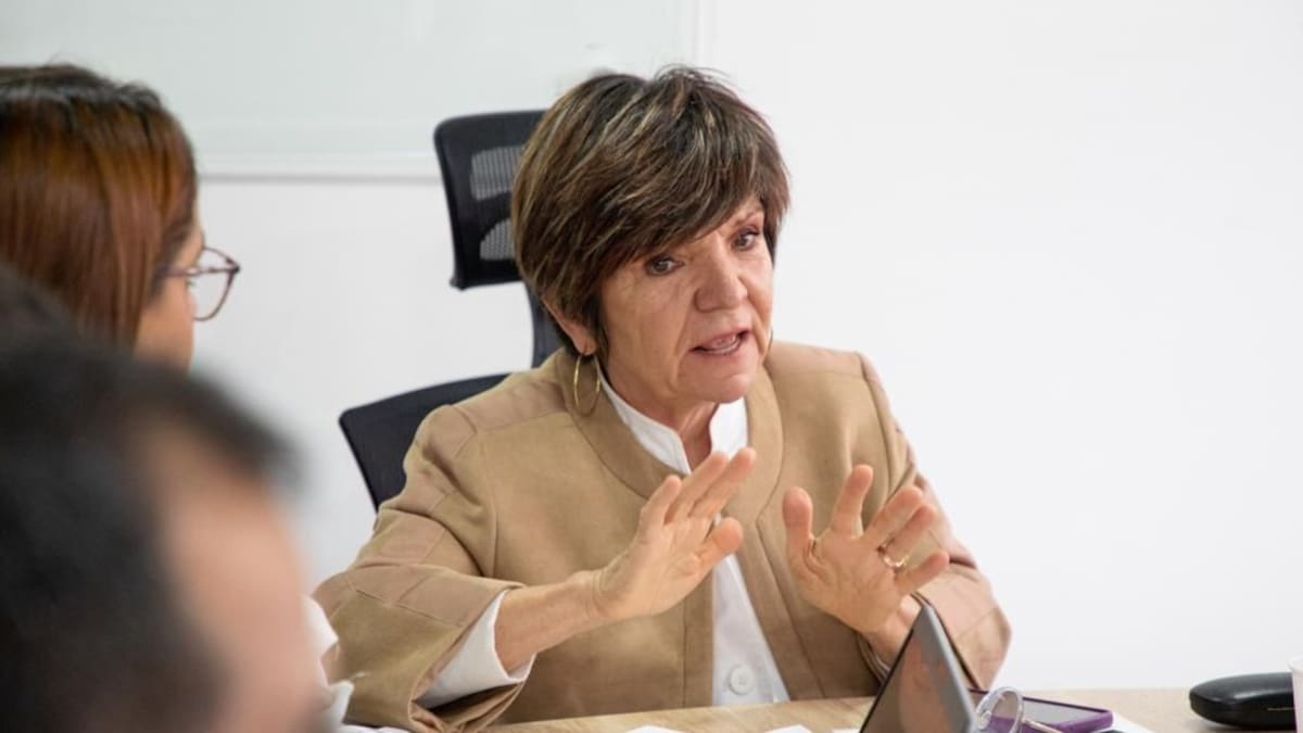 Gloria Cuartas exige respuestas al comisionado Otty Patiño tras asesinato del periodista Mateo Pérez