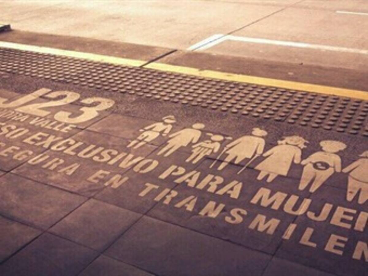 Ya están funcionando los vagones exclusivos para mujeres en Transmilenio