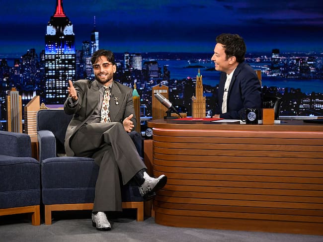 THE TONIGHT SHOW STARRING JIMMY FALLON -- Episode 2296 -- Pictured: (l-r) Singer-songwriter Maluma during an interview with host Jimmy Fallon on Friday, May 22, 2026 -- (Photo by: Todd Owyoung/NBC via Getty Images)
