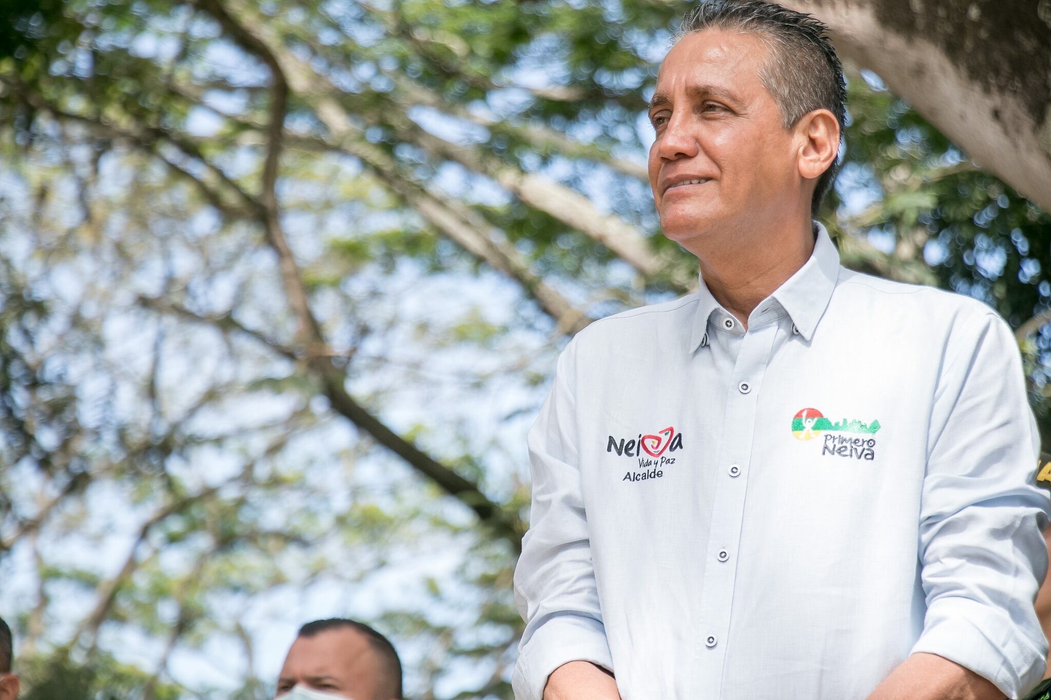 Según las investigaciones, se habrían presentado irregularidades en la contratación de alimentación y mercados para adultos mayores durante el inicio de la pandemia en el año 2020.