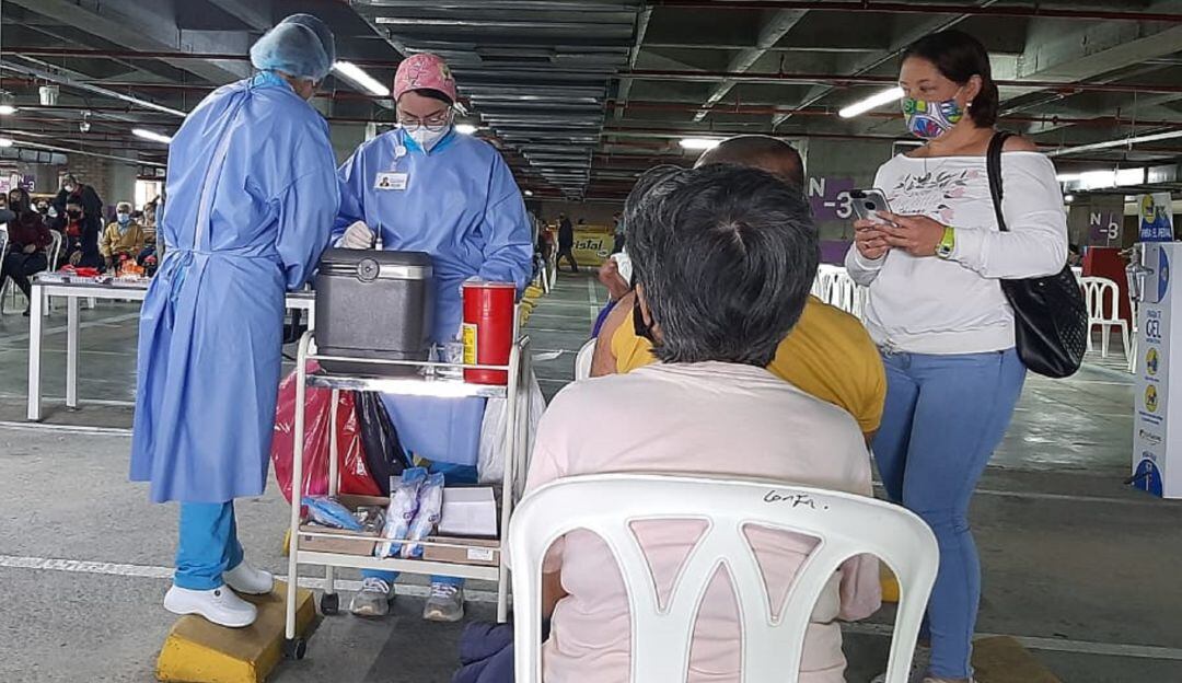 Plan de vacunación contra la COVID-19 en Caldas