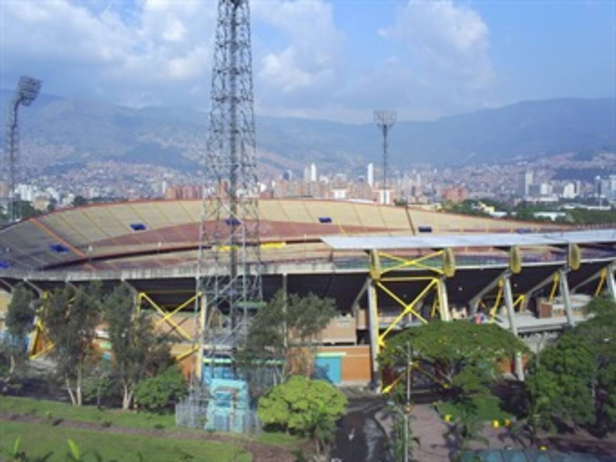 Si hay desórdenes no se volverá a prestar el Atanasio Girardot: Alcalde Gaviria