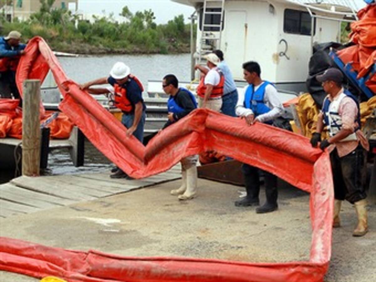 El coste de limpieza del vertido para BP alcanza los 2.150 millones de euros