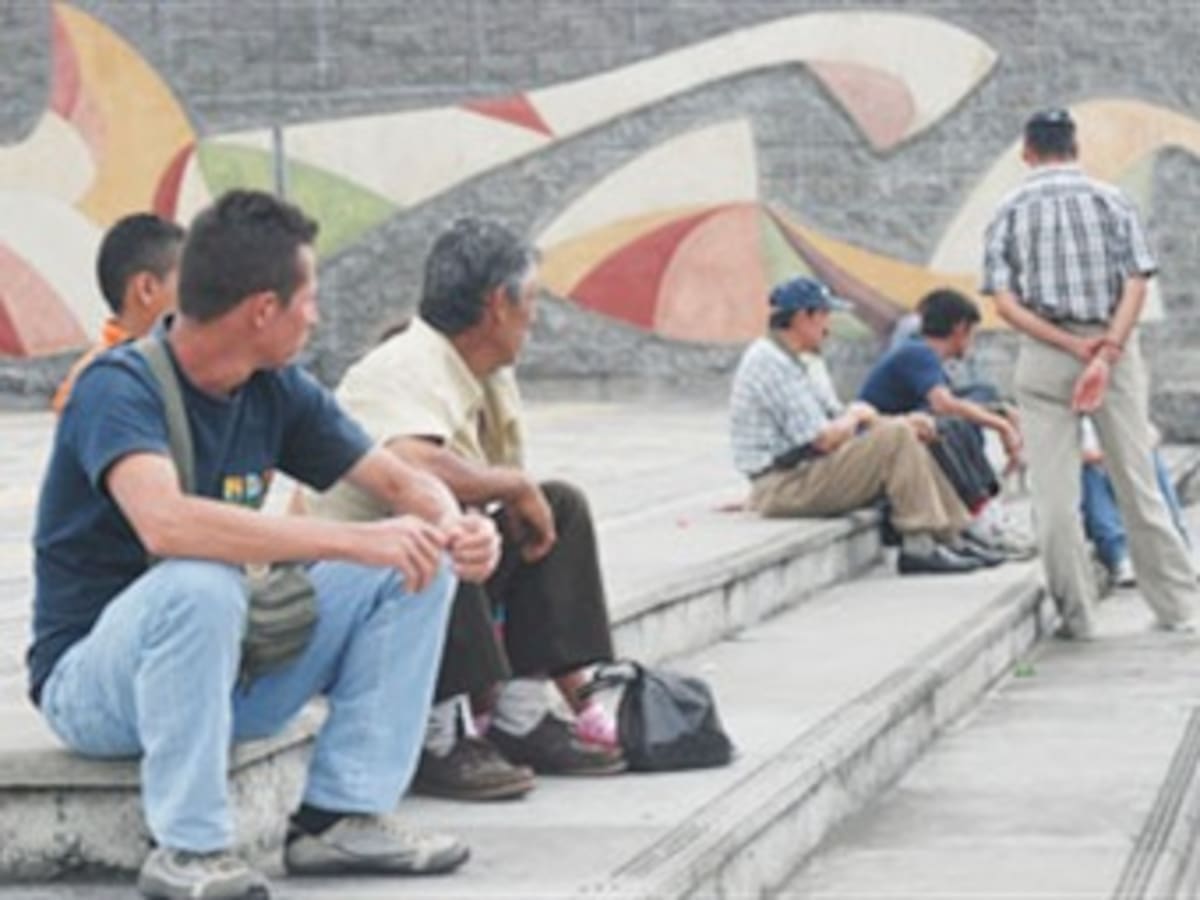 Más de 15.000 vacantes abiertas para desempleados en el país