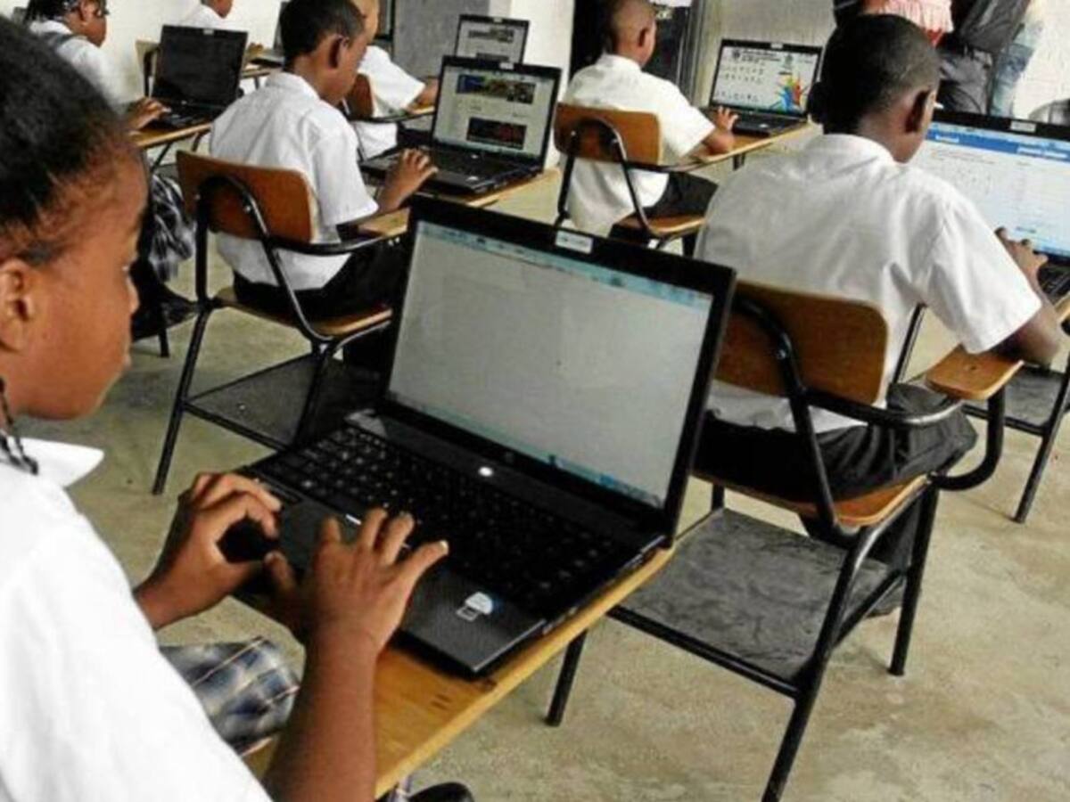 Instituciones rurales de Pereira recibieron computadores