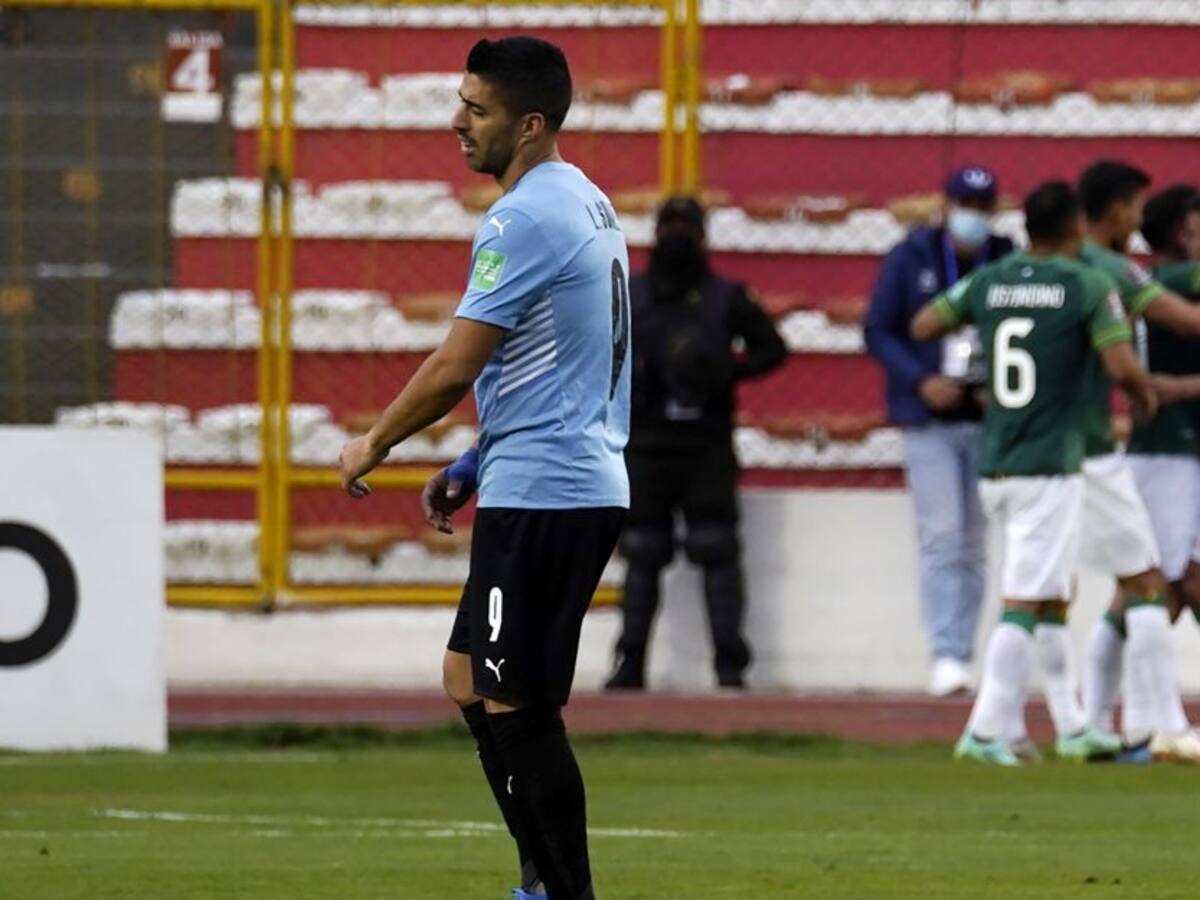 Bolivia goleó a Uruguay y se mete en pelea: La 'celeste' no para de sufrir
