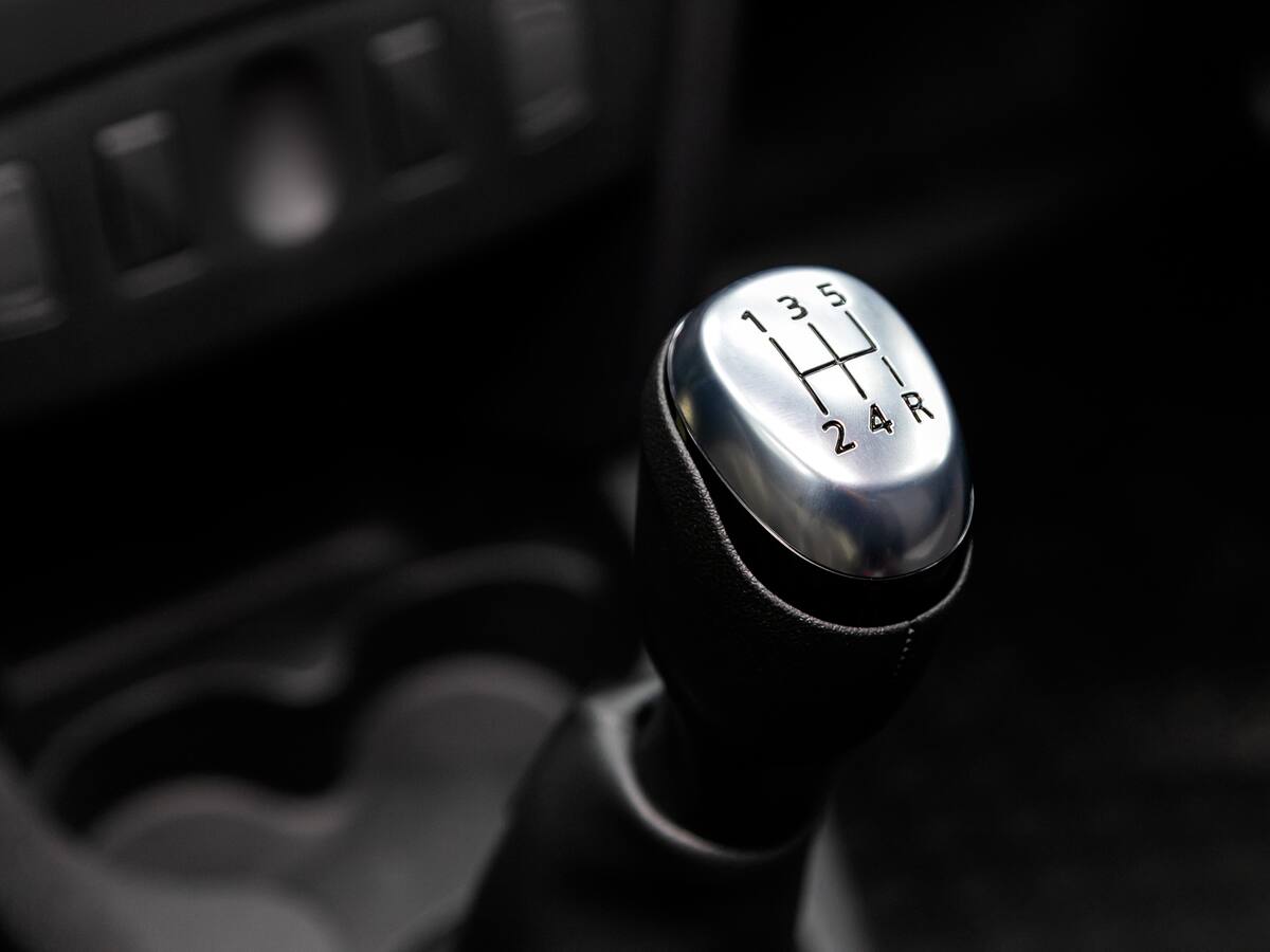 Riesgos y daños de poner el carro en neutro en estos casos específicos