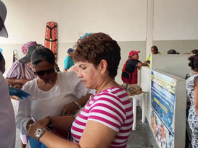 Inspección de control y vigilancia por la Secretaría de Salud Distrital Santa Marta // Cortesía @SECSALUDSM