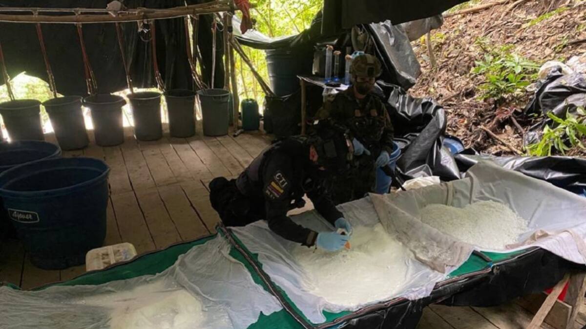 400 kilos de explosivos y más de 14 mil kilos de coca decomisados en Tumaco