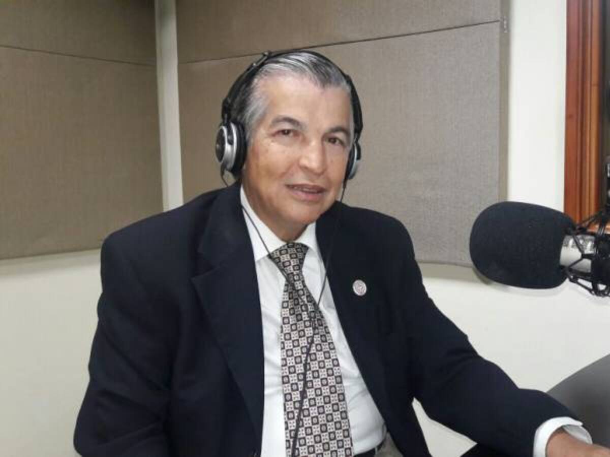 Acuerdos de paz y reforma tributaria, temas de agenda nacional: Ex procurador Gabriel Echeverry