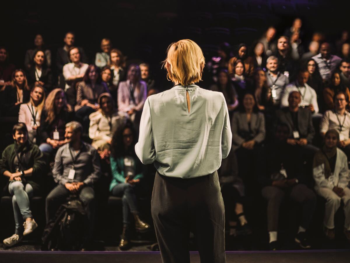 Comunicar, crear o destruir: descubra más sobre la importancia y el poder de las palabras