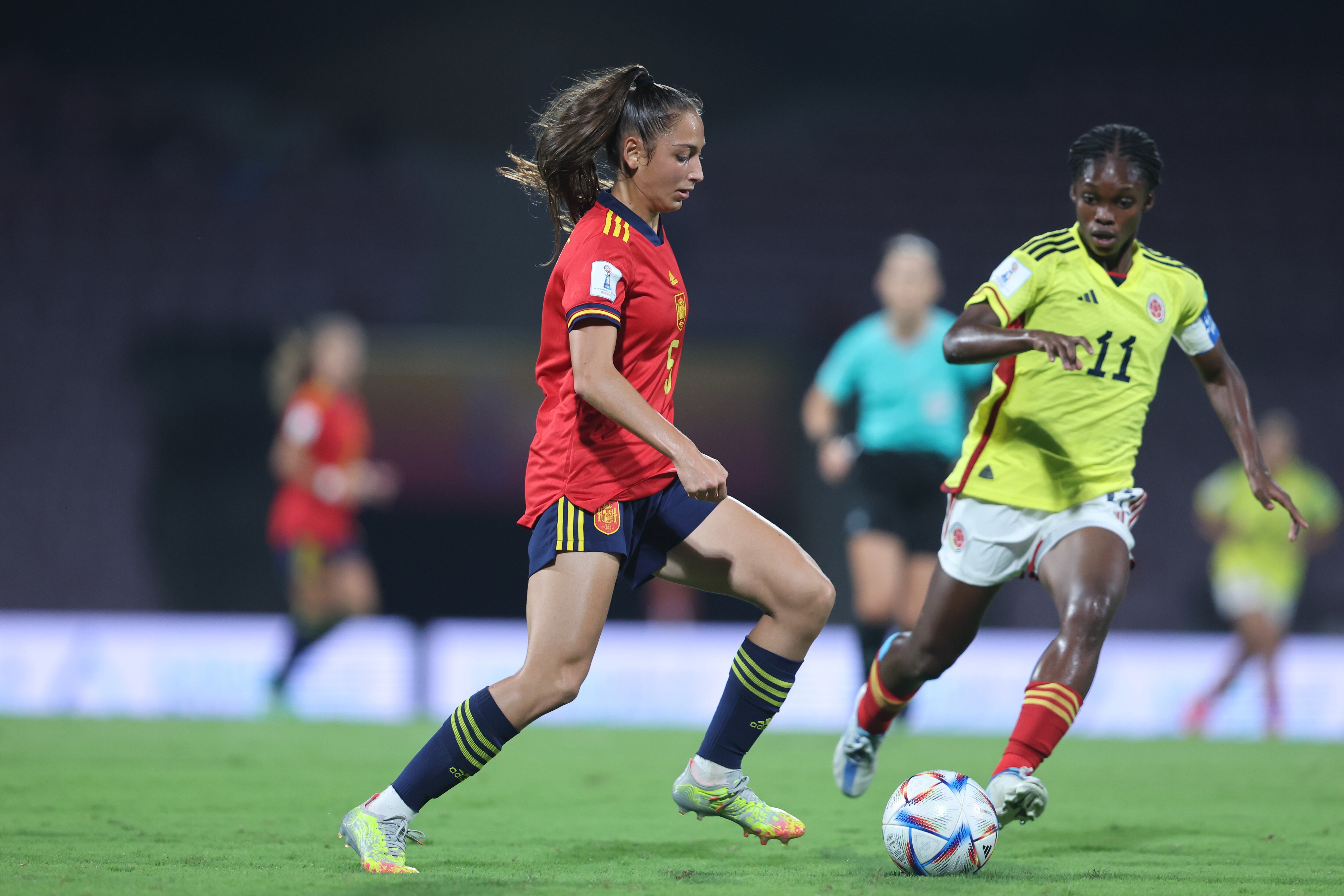NAVI MUMBAI, INDIA - OCTOBER 12: Sandra Villafane  of Spain and Linda Caicedo of Colombia compete for the ball during the FIFA U-17 Women's World Cup 2022 Group C match between Spain and Colombia at DY Patil Stadium on October 12, 2022 in Navi Mumbai, India. (Photo by Joern Pollex - FIFA/FIFA via Getty Images)
