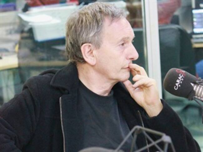 Santos se ha clavado un cuchillo en las nalgas: Beccassino