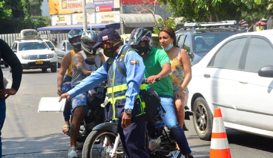 Los controles fueron realizados en las principales avenidas de la ciudad