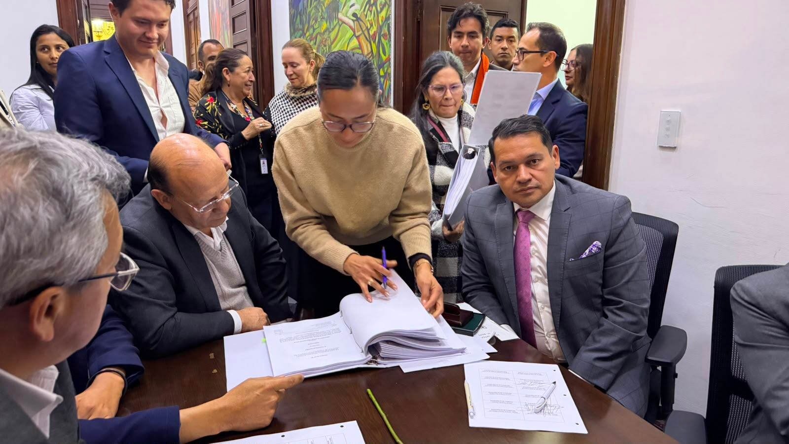 Gobierno radicó proyecto de Ley del Presupuesto General de la Nación para 2027 por $575,6 billones