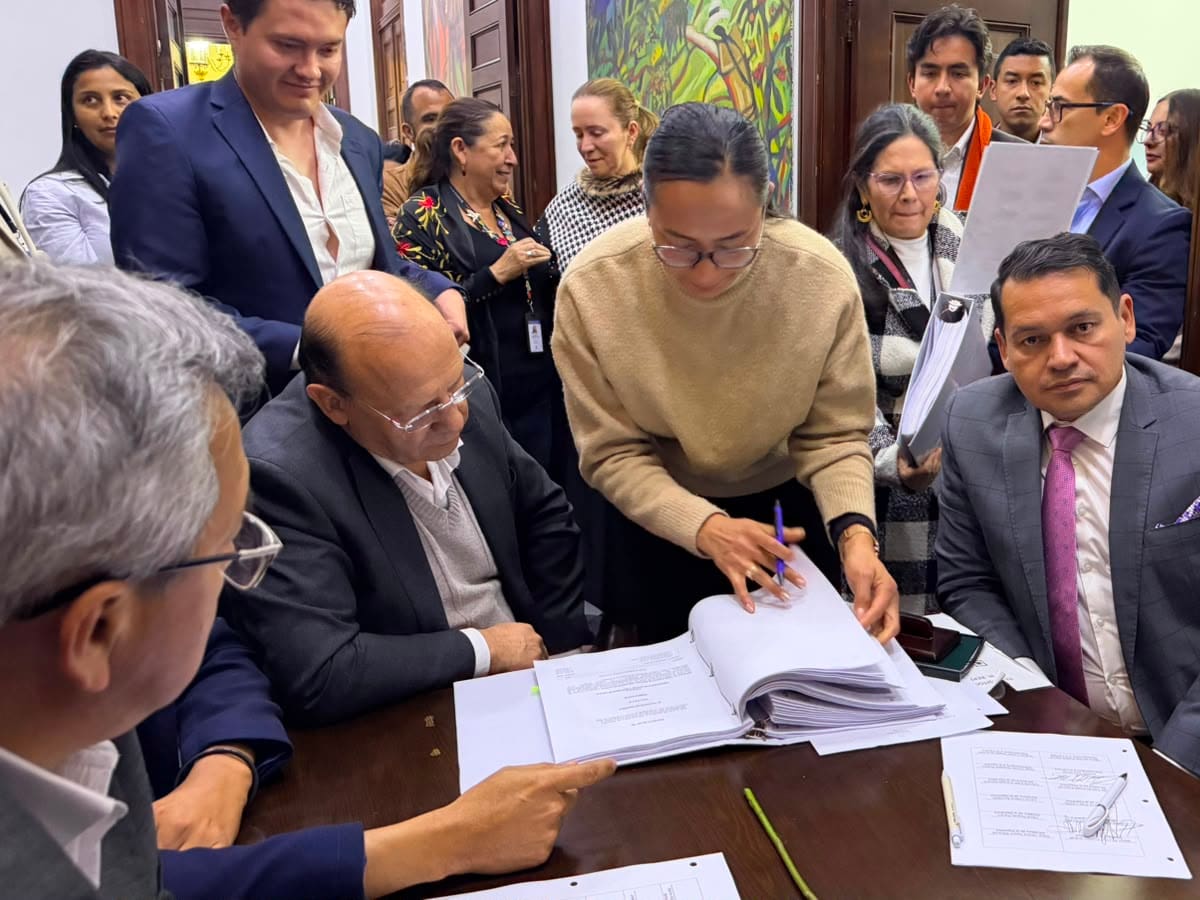 Gobierno radicó el Presupuesto General 2027 por $575,6 billones: está desfinanciado en $30 billones
