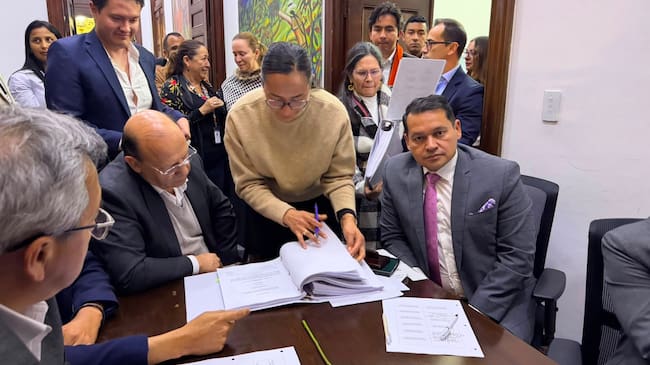 Gobierno radicó proyecto de Ley del Presupuesto General de la Nación para 2027 por $575,6 billones