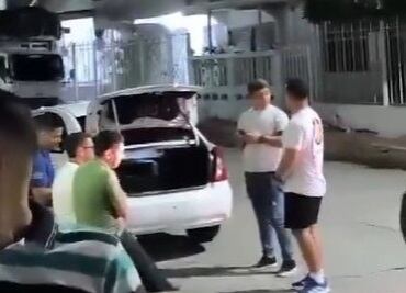 Víctimas de la masacre minutos previos al tiroteo.