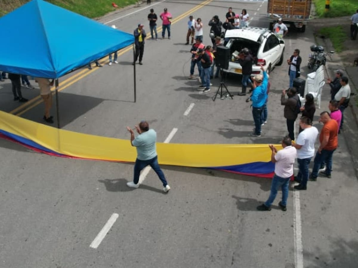 Autoridades monitorean posibles bloqueos en vías de Santander por paro convocado el 9 de abril