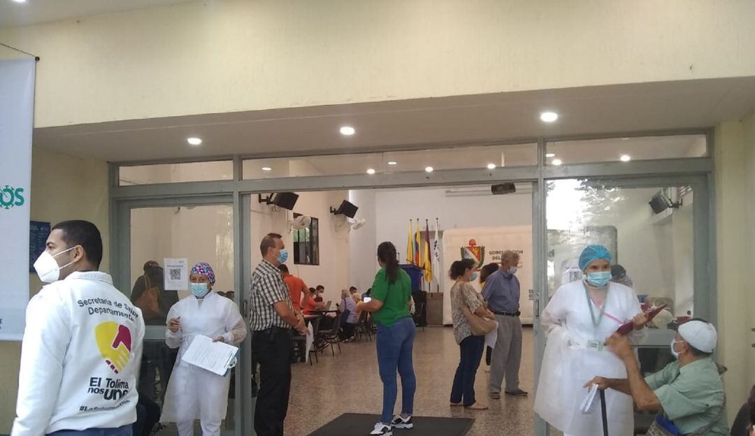 Caracol Radio Ibagué 